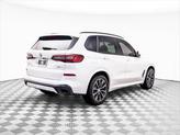 Thumbnail of 2022 Mineral White Metallic BMW X5