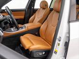 Thumbnail of 2022 Mineral White Metallic BMW X5