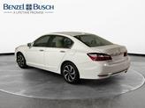 Thumbnail of 2017 White Orchid Pearl Honda Accord