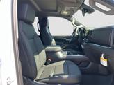 Thumbnail of 2025 White GMC Sierra 2500