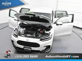 Thumbnail of 2026 Platinum White Pearl Honda HR-V