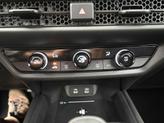 Thumbnail of 2026 Platinum White Pearl Honda HR-V