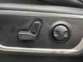 Thumbnail of 2023 Diamond Black Crystal Pearlcoat RAM 1500