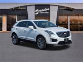 Thumbnail of 2025 Crystal White Tricoat Cadillac XT5