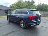 Thumbnail of 2017 Blue Honda Pilot