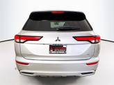 Thumbnail of 2024 Alloy Silver Metallic Mitsubishi Outlander