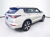 Thumbnail of 2025 Alloy Silver Metallic Mitsubishi Outlander