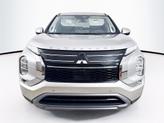Thumbnail of 2025 Alloy Silver Metallic Mitsubishi Outlander