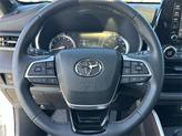 Thumbnail of 2022 Wind Chill Pearl Toyota Highlander