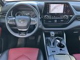 Thumbnail of 2022 Wind Chill Pearl Toyota Highlander