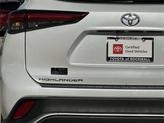 Thumbnail of 2022 Wind Chill Pearl Toyota Highlander