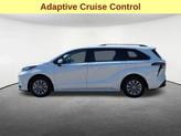 Thumbnail of 2024 White Toyota Sienna