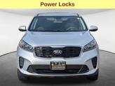 Thumbnail of 2019 Sparkling Silver Kia Sorento