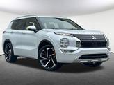 Thumbnail of 2022 White Diamond Mitsubishi Outlander