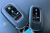 Thumbnail of 2025 Urban Gray Pearl Honda HR-V