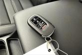 Thumbnail of 2025 Platinum White Honda CR-V