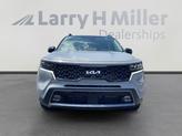 Thumbnail of 2022 Wolf Gray Kia Sorento