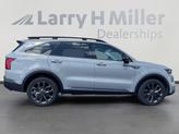 Thumbnail of 2022 Wolf Gray Kia Sorento