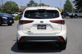 Thumbnail of 2021 Blizzard Pearl Toyota Highlander Hybrid