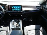 Thumbnail of 2024 Pure White Volkswagen Atlas