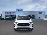 Thumbnail of 2024 Star White Metallic Tri-Coat Ford Escape PHEV