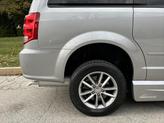 Thumbnail of 2016 Billet Silver Metallic Clearcoat Dodge Grand Caravan