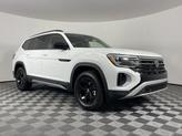 Thumbnail of 2025 Pure White Volkswagen Atlas