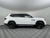 Thumbnail of 2025 Pure White Volkswagen Atlas