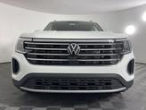 Thumbnail of 2025 Pure White Volkswagen Atlas