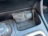 Thumbnail of 2017 Granite Crystal Metallic Clearcoat Jeep Cherokee