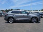 Thumbnail of 2022 Metallic Lincoln Nautilus
