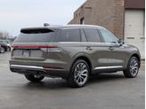 Thumbnail of 2025 Harbor Gray Metallic Lincoln Aviator