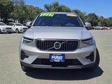 Thumbnail of 2025 Vapour Grey Metallic Volvo XC40