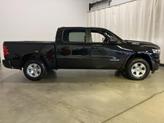 Thumbnail of 2026 Diamond Black Crystal Pearlcoat RAM 1500
