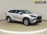 Thumbnail of 2024 Celestial Silver Metallic Toyota Highlander