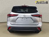 Thumbnail of 2024 Celestial Silver Metallic Toyota Highlander