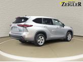 Thumbnail of 2024 Celestial Silver Metallic Toyota Highlander