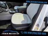 Thumbnail of 2023 Star White Metallic Tri-Coat Ford Escape