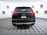 Thumbnail of 2019 Orca Black Metallic Audi Q7