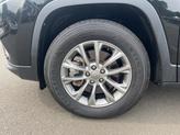 Thumbnail of 2021 Diamond Black Crystal Pearlcoat Jeep Cherokee