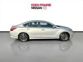 Thumbnail of 2017 Brilliant Silver Metallic Nissan Altima