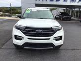 Thumbnail of 2022 White Metallic Ford Explorer
