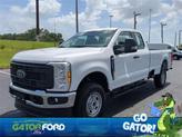 Thumbnail of 2025 Oxford White Ford F-250