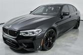 Thumbnail of 2019 Black Sapphire Metallic BMW M5
