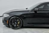 Thumbnail of 2019 Black Sapphire Metallic BMW M5