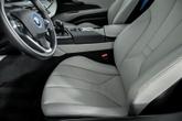 Thumbnail of 2015 Crystal White Pearl Metallic w/ BMW i Frozen Blue Accent BMW i8