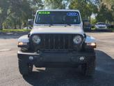Thumbnail of 2022 Bright White Clearcoat Jeep Gladiator