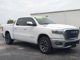 Thumbnail of 2025 Bright White Clearcoat RAM 1500
