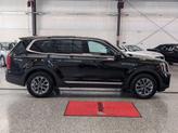 Thumbnail of 2024 Ebony Black Kia Telluride