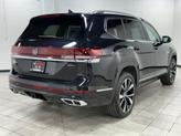 Thumbnail of 2025 Deep Black Pearl Effect Volkswagen Atlas